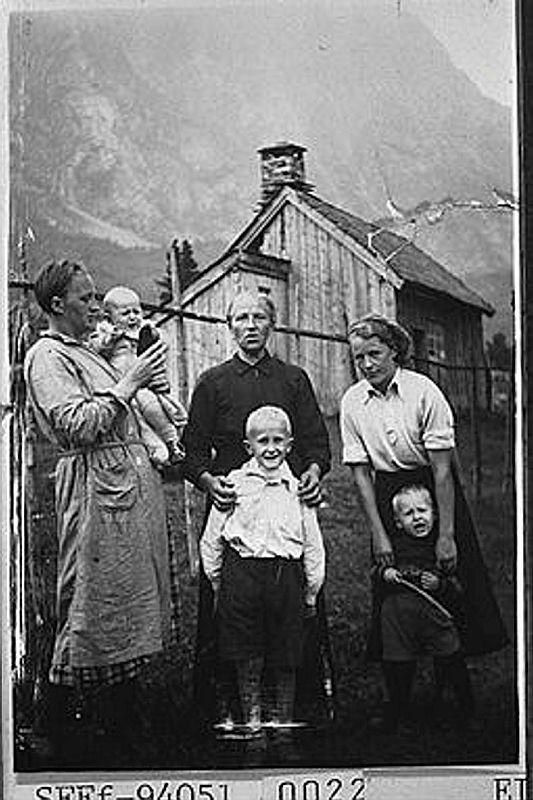 Fylkesarkivet - foto